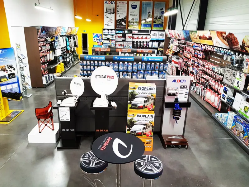 le leader de l'accessoire pour véhicules de loisirs et de camping Béziers dans l'Hérault Narbonne Accessoires