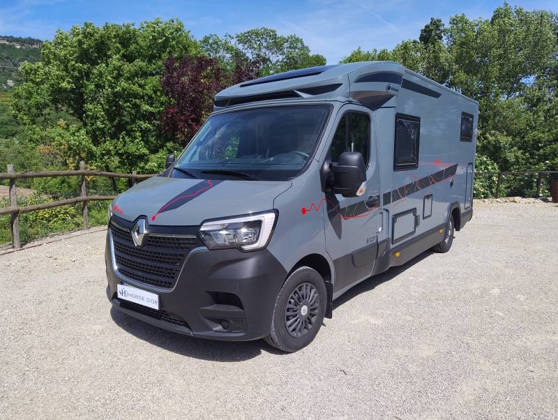 Superbe profile compact slim CHALLENGER S217 Etape Edition - Comme neuf sous garantie constructeur visible aux environs de Lodève dans l'Hérault